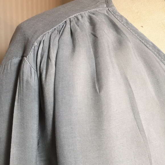 Soft Blue Green Wrap Top - Picture 5 of 8